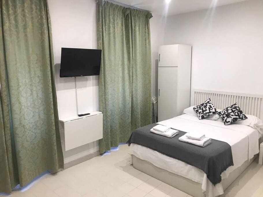 Un Genial Estudio En El Barrio Las Cortes مدريد المظهر الخارجي الصورة